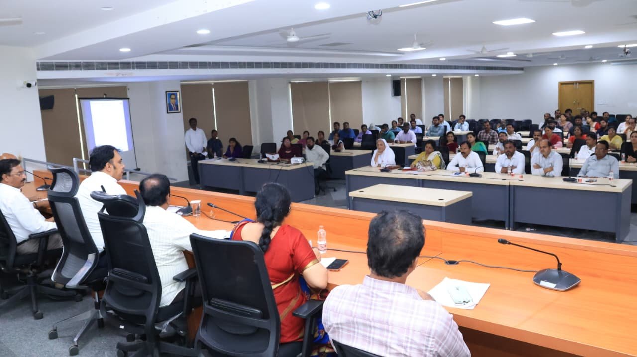 ఆరోగ్యకరమైన తల్లి – ఆరోగ్యకరమైన కుటుంబం, బలమైన సమాజానికి పునాది  తల్లి ఆరోగ్యం – ప్రజారోగ్య వ్యవస్థకు అద్దం  జిల్లా కలెక్టర్ సందీప్ కుమార్ ఝా